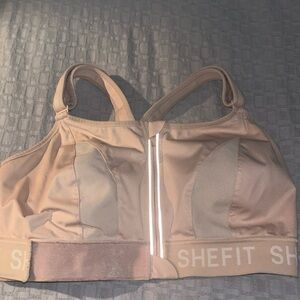 Shefit 4luxe sports Bra